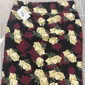 Lularoe Cassie skirt NWT